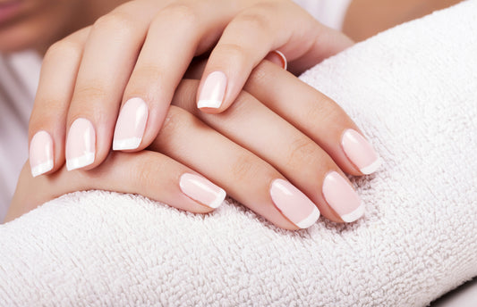 8 Tips for Maintaining Healthy Fingernails